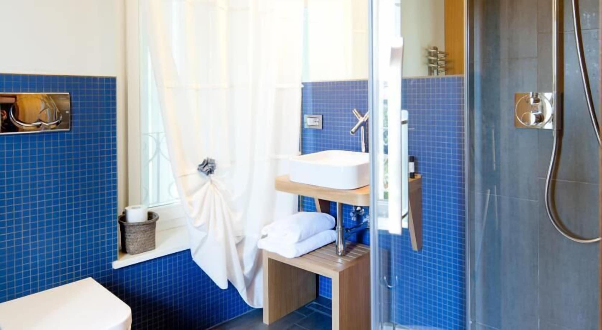Hotel Suite Inn Hotel 3*